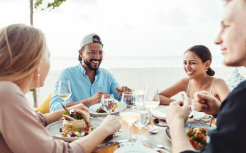 Cinnamon Hotels and Resorts unveils the unforgettable Maldivian experience through the chain’s first-ever best rate guaranteed promise